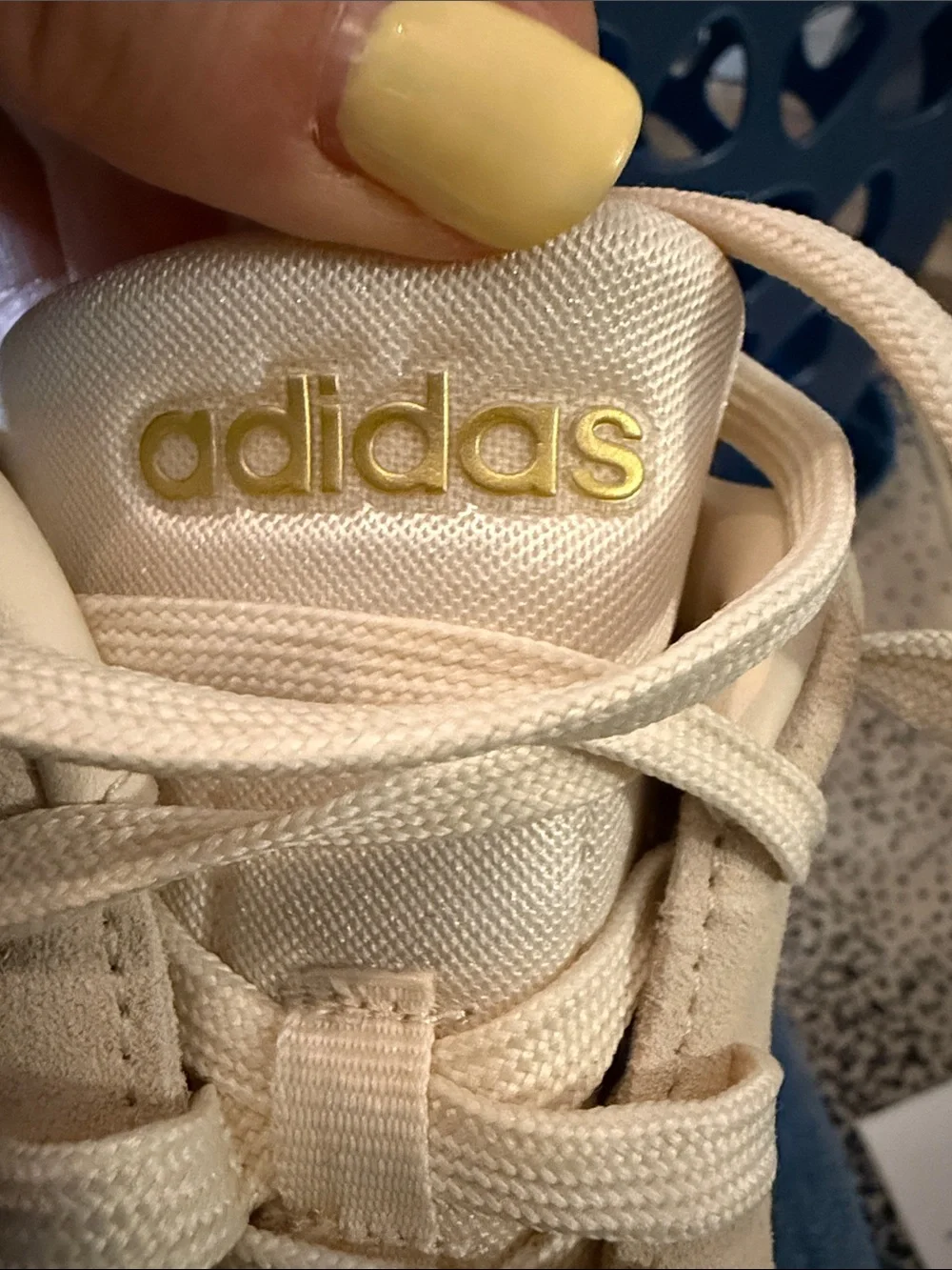 adidas low top